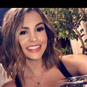 Meet your Posher, Bri